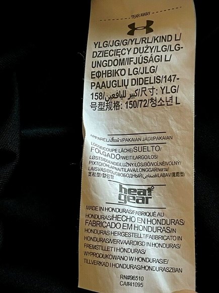 Under Armour Spellout Loose Coupe Heat Gear Short Sleeve TShirt SZ YL Black - Picture 7 of 9